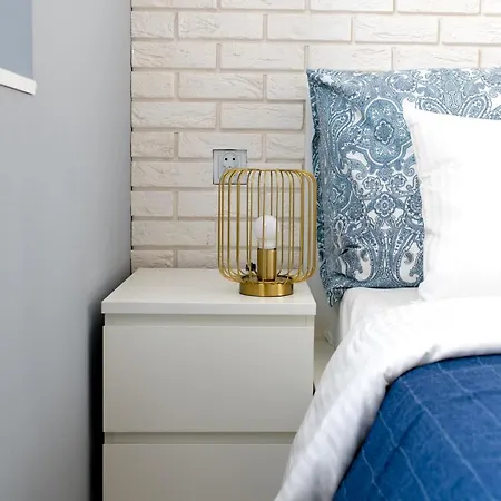 Elegant 2br, Amazing Old Town Views, Plac Solny Walk To Rynek! Amenities 아파트