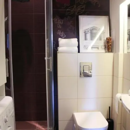 Elegant 2br, Amazing Old Town Views, Plac Solny Walk To Rynek! Amenities *