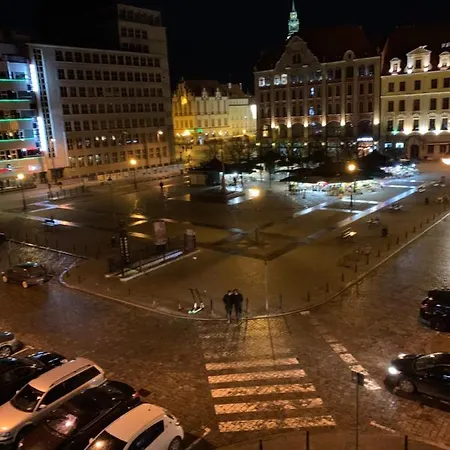 Elegant 2br, Amazing Old Town Views, Plac Solny Walk To Rynek! Amenities