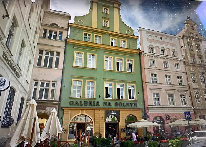 Elegant 2br, Amazing Old Town Views, Plac Solny Walk To Rynek! Amenities *