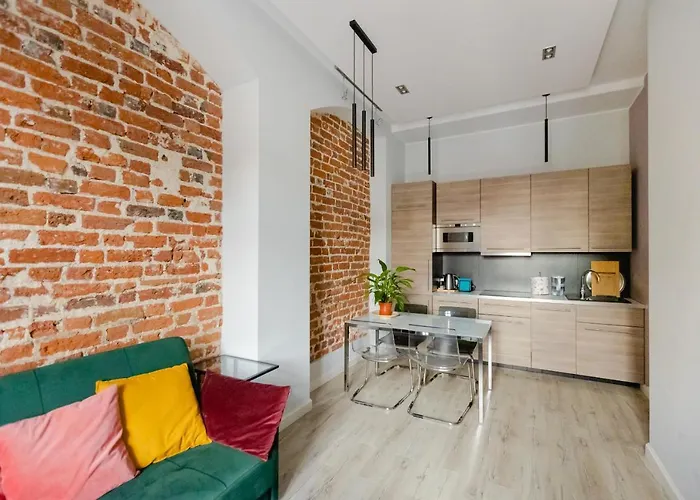 Elegant 2br, Amazing Old Town Views, Plac Solny Walk To Rynek! Amenities Apartment