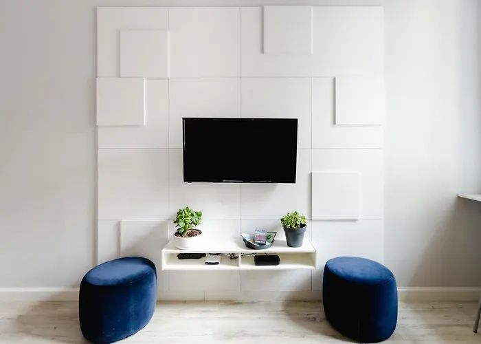 Elegant 2br, Amazing Old Town Views, Plac Solny Walk To Rynek! Amenities Apartman